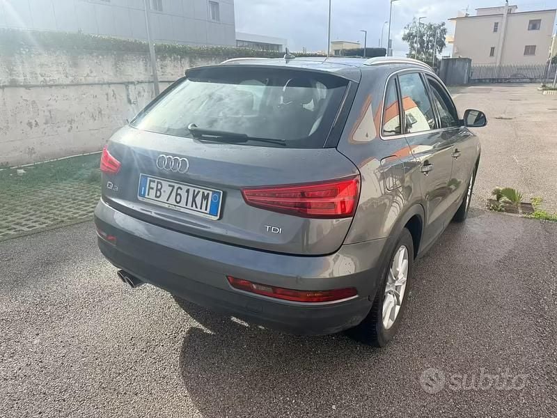 Usata Audi Q3 120 CV (88 kW) 2015 Grigio SUV