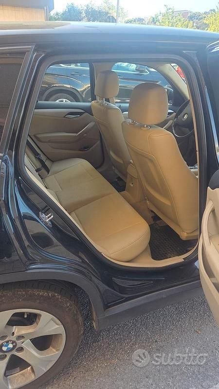 Usata BMW X1 143 CV (105 kW) 2014 Nero SUV