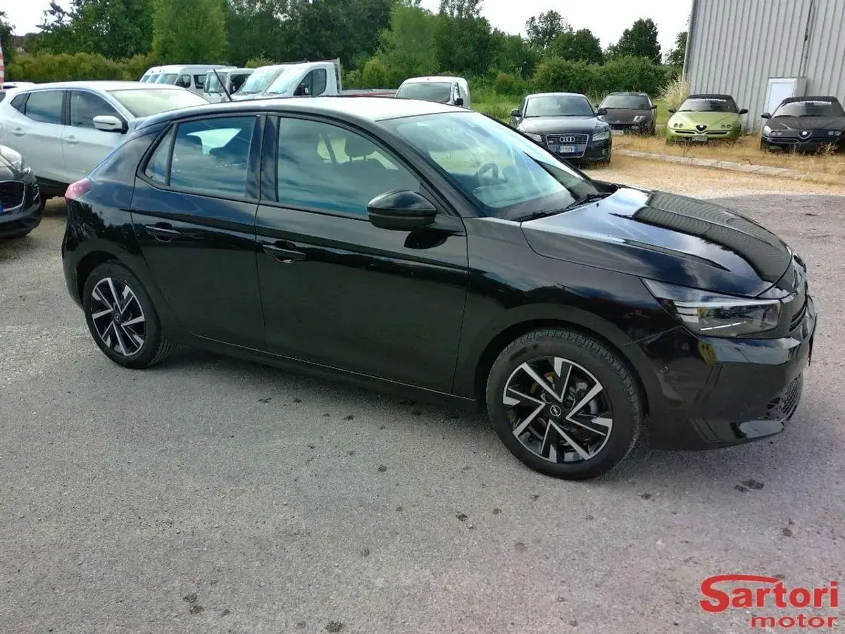Usata Opel Corsa 75 CV (55 kW) 2024 Nero Utilitaria