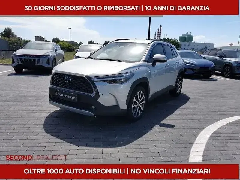 Usata Toyota Corolla Cross Trend 140 CV (102 kW) 2025 Argento SUV