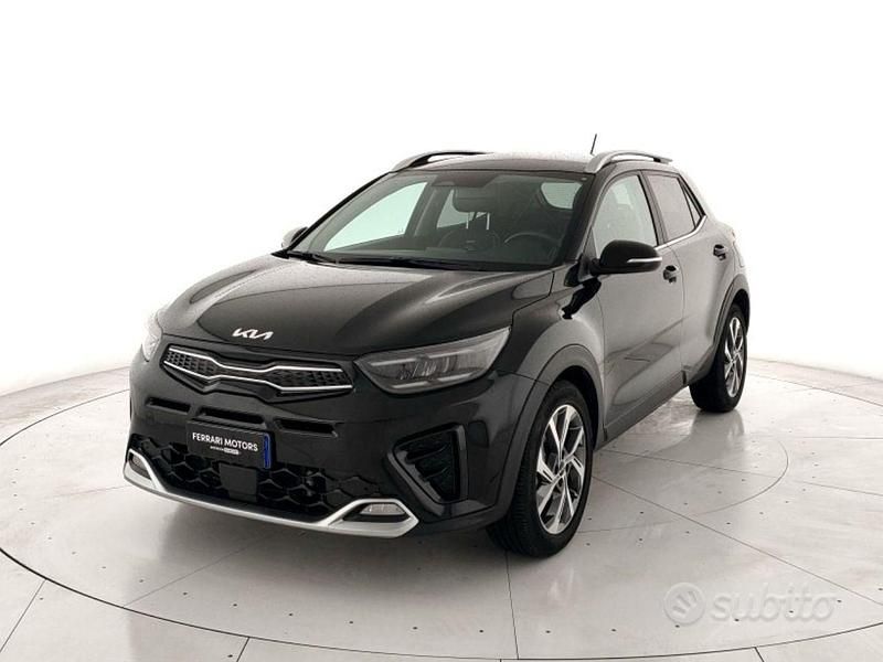 Usata Kia Stonic GT-Line 101 CV (74 kW) 2021 Nero SUV