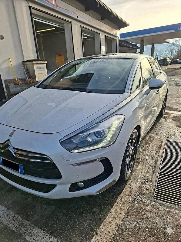 Usata Citroën DS5 2013 Bianco Utilitaria