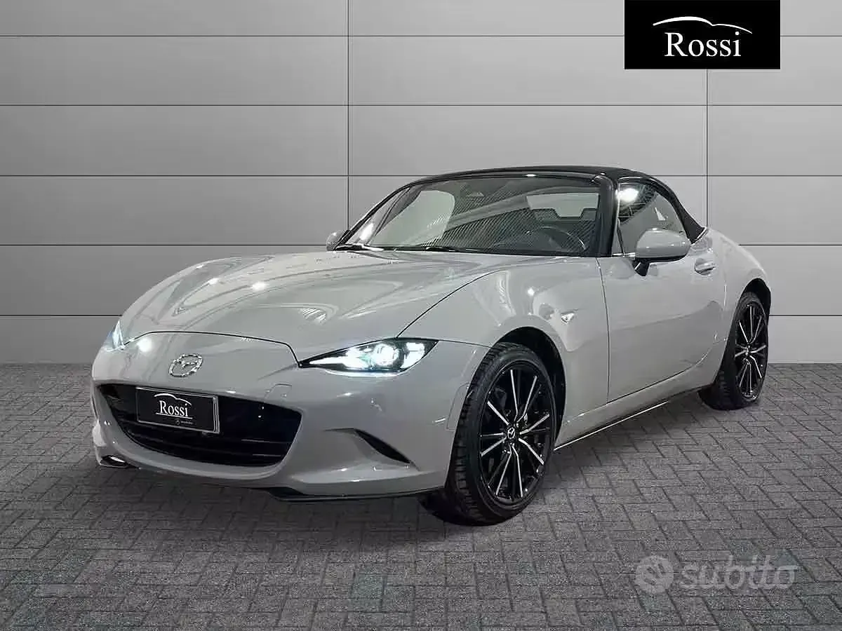 Usata Mazda MX5 Exclusive-Line 184 CV (135 kW) 2024 Cabrio