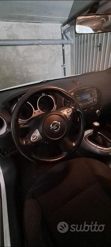 Usata Nissan Juke Tekna 110 CV (80 kW) 2011 Bianco SUV