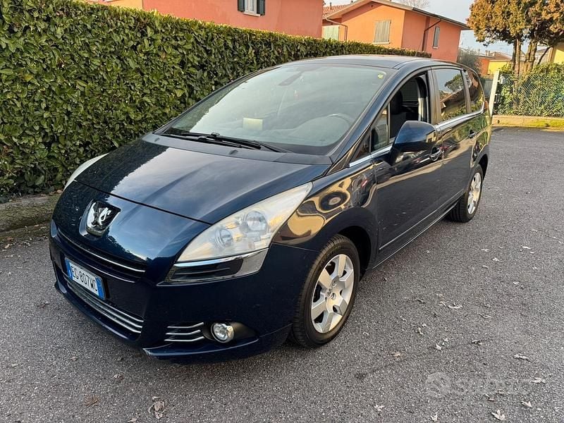 Usata Peugeot 5008 Active 150 CV (110 kW) 2011 Blu/azzurro Monovolume