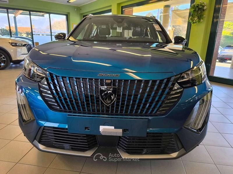 Nuova Peugeot 2008 GTi 145 CV (106 kW) 2025 Blu/azzurro SUV