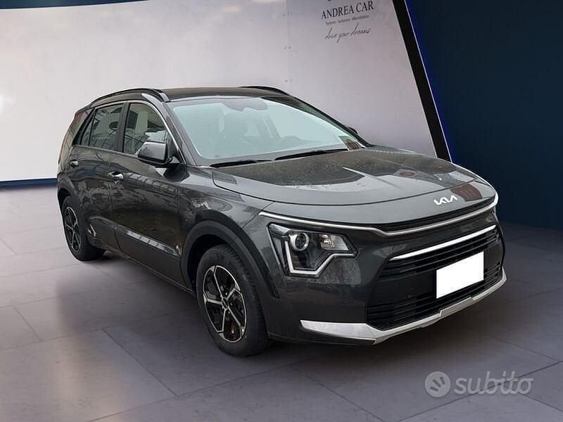 Usata Kia Niro 140 CV (102 kW) 2023 Grigio SUV