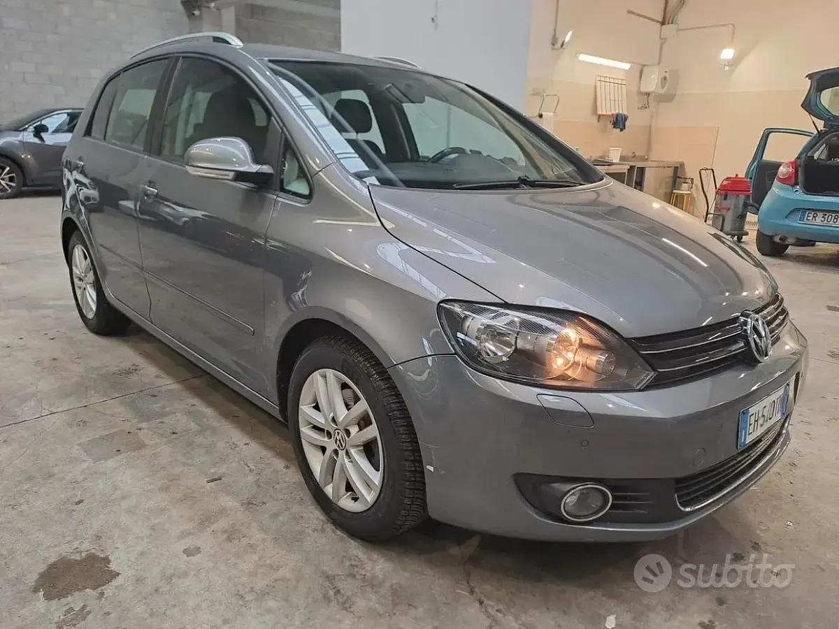 Usata VW Golf Plus Cross 122 CV (89 kW) 2012 Grigio Monovolume