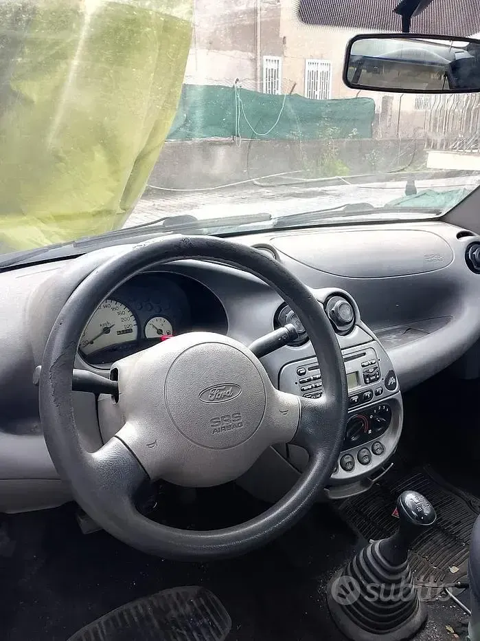Usata Ford Ka 60 CV (44 kW) 2000 Blu Utilitaria