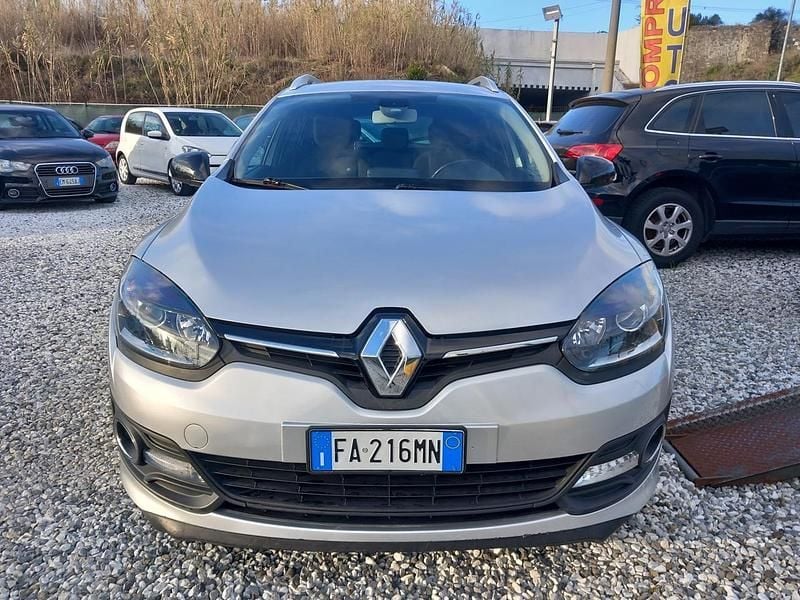 Usata Renault Mégane GrandTour 110 CV (80 kW) 2015 Argento Station wagon
