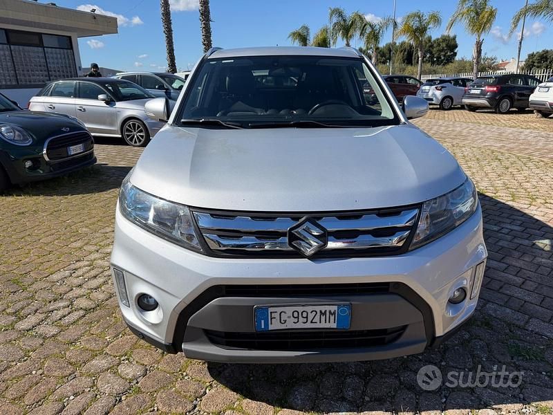 Usata Suzuki Vitara 120 CV (88 kW) 2016 Grigio SUV