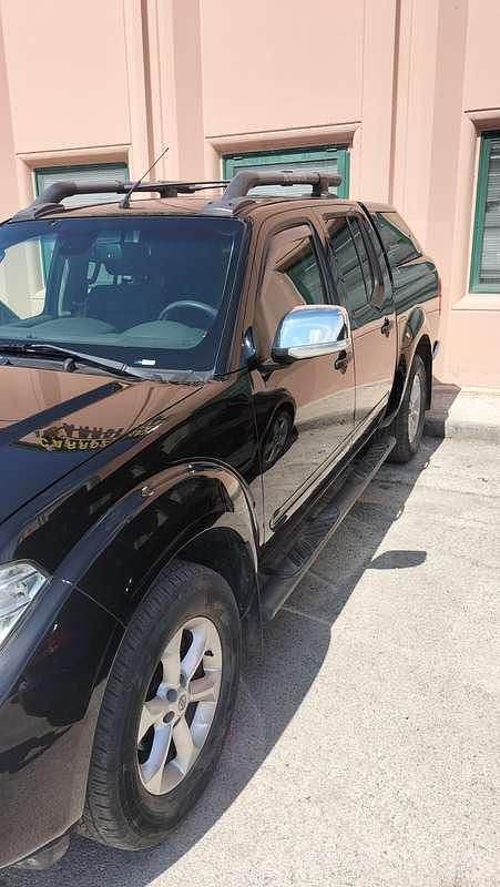 Usata 2011 Nissan Navara Pick-up | 13.900 € (Buon prezzo) - Immagine 1/4