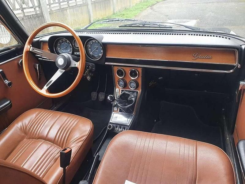 Usata Alfa Romeo Giulia Super 88 CV (64 kW) 1975 Blu/azzurro Berlina