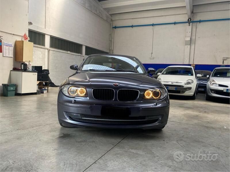 Usata BMW 118 143 CV (105 kW) 2007 Grigio Utilitaria