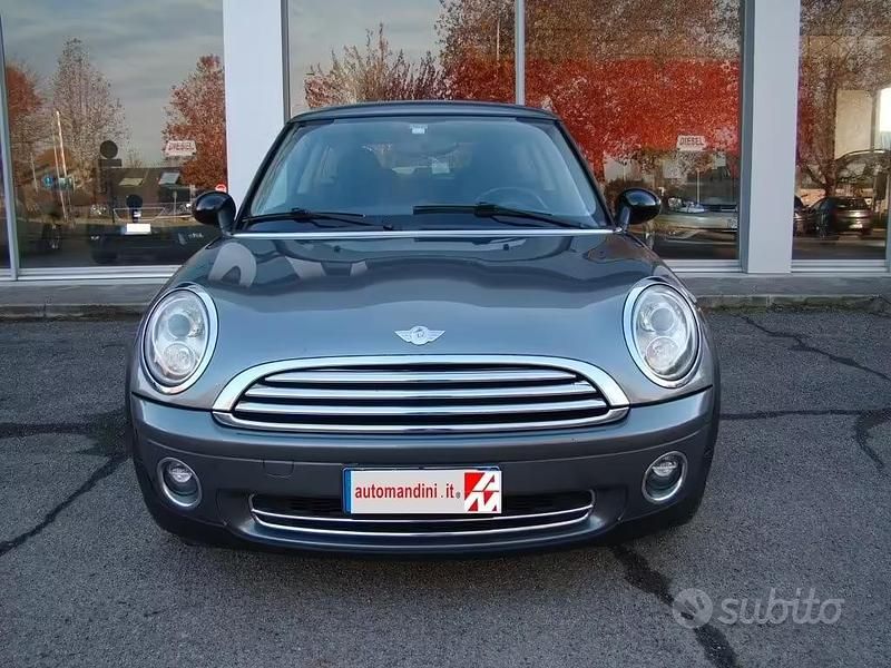 Usata Mini ONE 75 CV (55 kW) 2009 Grigio Utilitaria