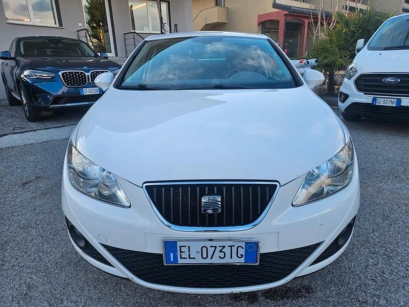 Usata Seat Ibiza Reference 75 CV (55 kW) 2012 Bianco Berlina