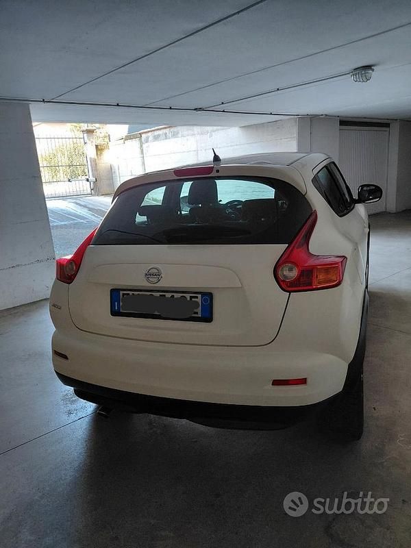 Usata Nissan Juke Acenta 110 CV (80 kW) 2012 Bianco SUV