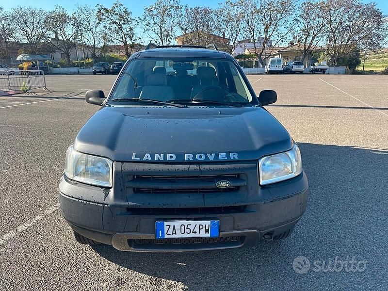 Usata Land Rover Freelander 111 CV (81 kW) 2002 Verde SUV