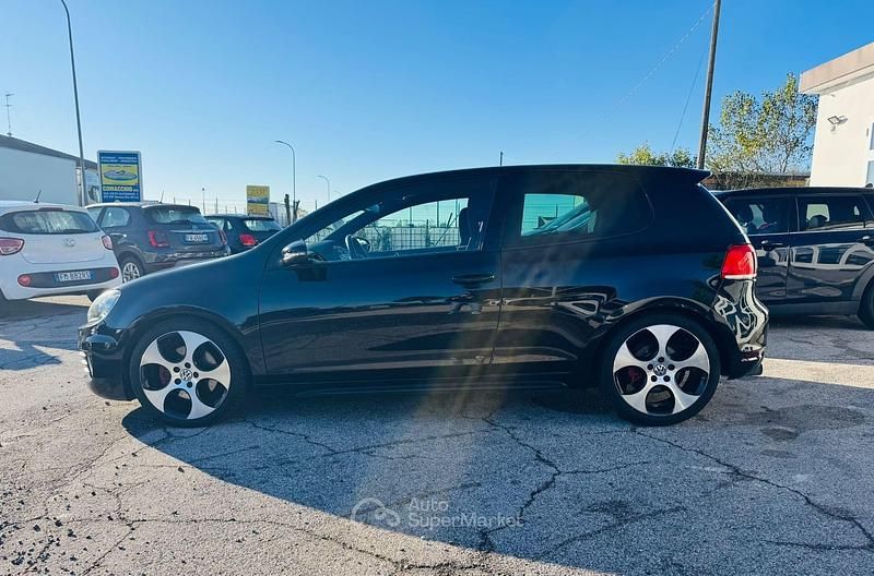 Usata VW Golf GTI 211 CV (155 kW) 2011 Nero Berlina