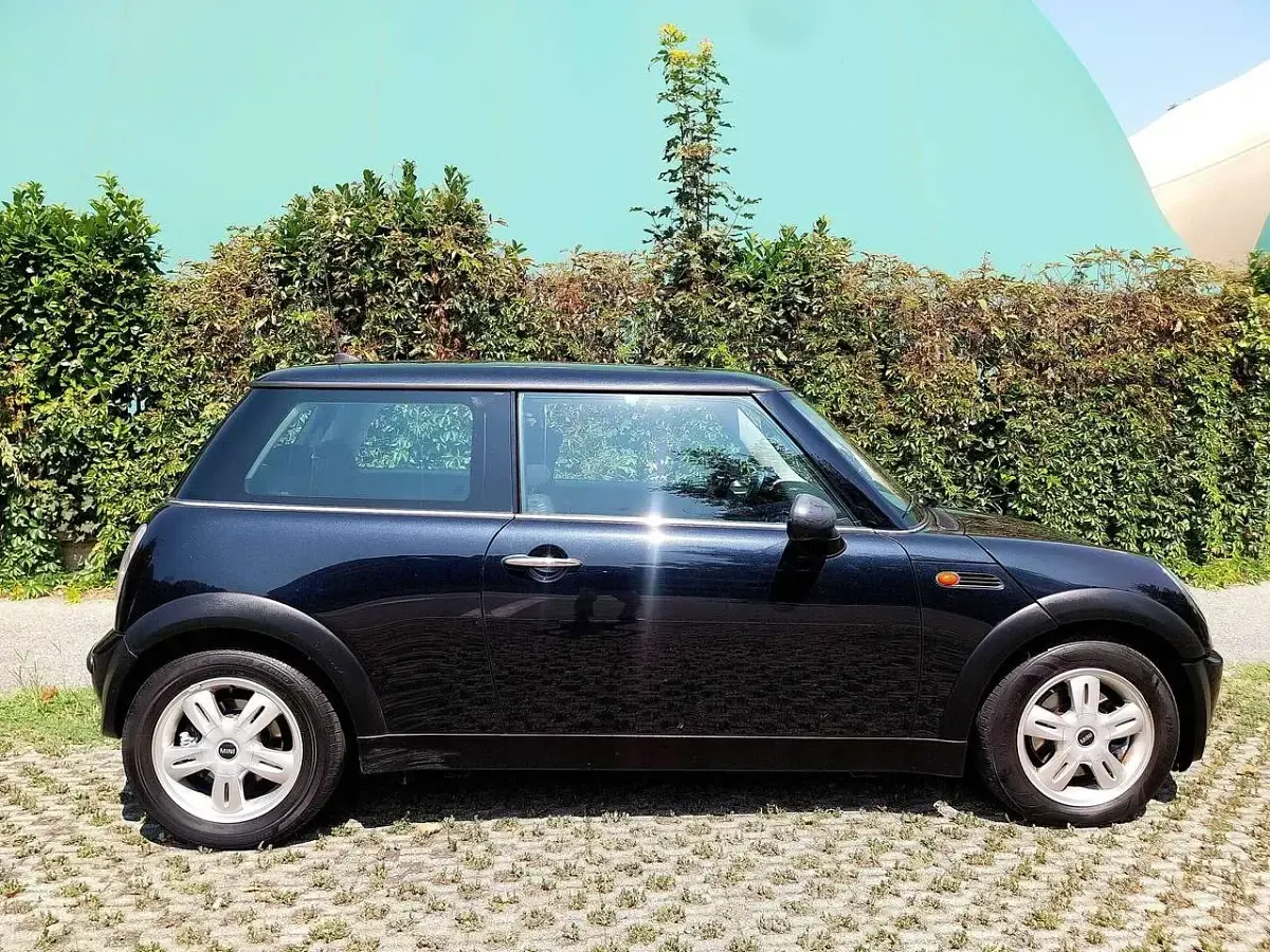 Usata Mini ONE 90 CV (66 kW) 2006 Nero Utilitaria