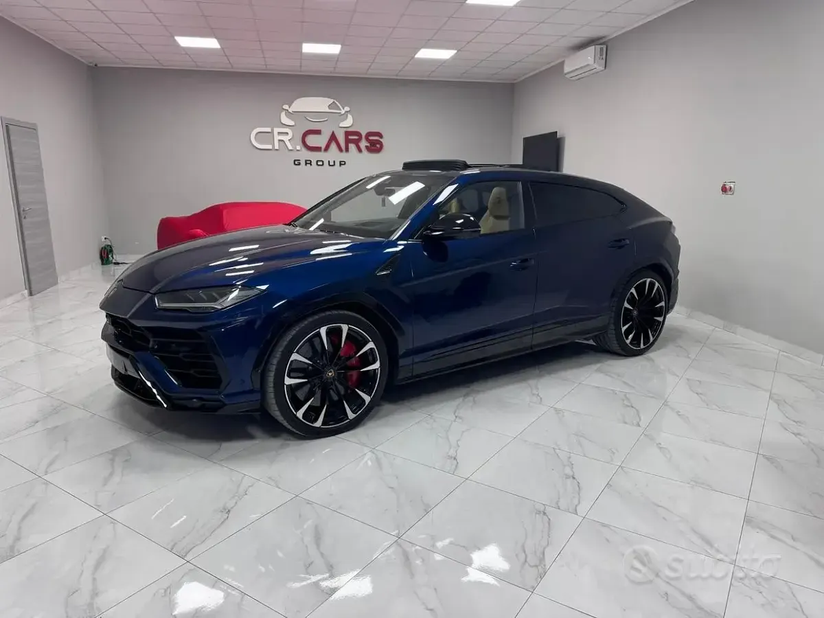 Usata Lamborghini Urus 650 CV (478 kW) 2022 Blu SUV