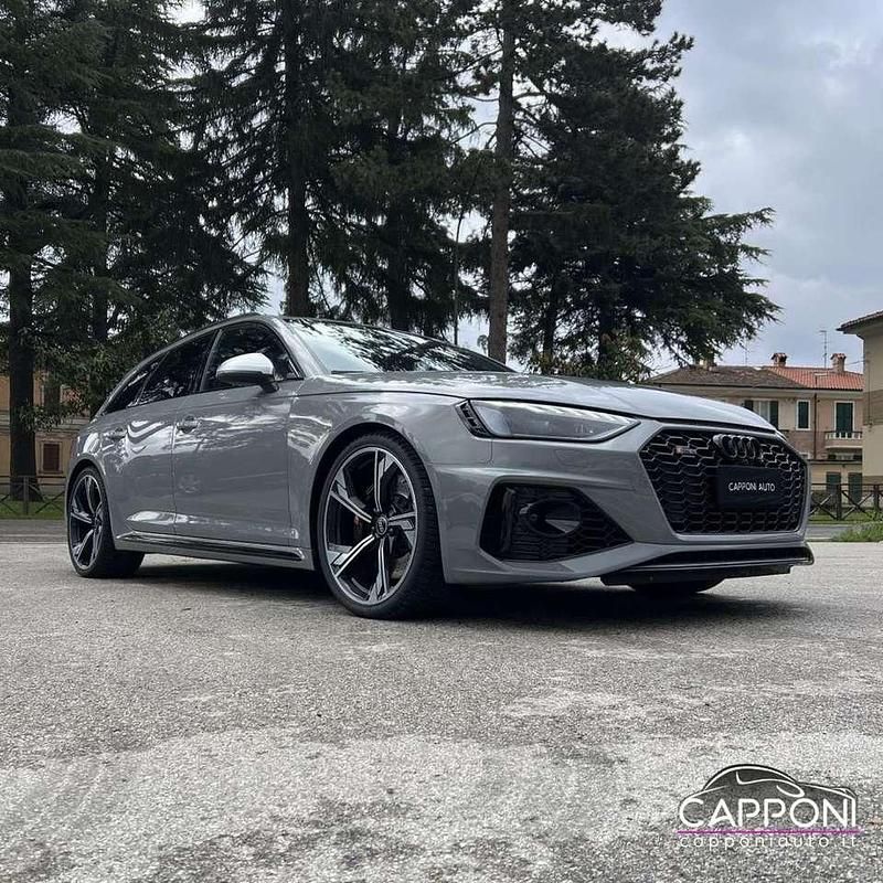Usata Audi RS4 Ambiente 450 CV (330 kW) 2022 Grigio Station wagon