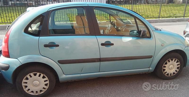 Usata Citroën C3 2004 Blu Berlina