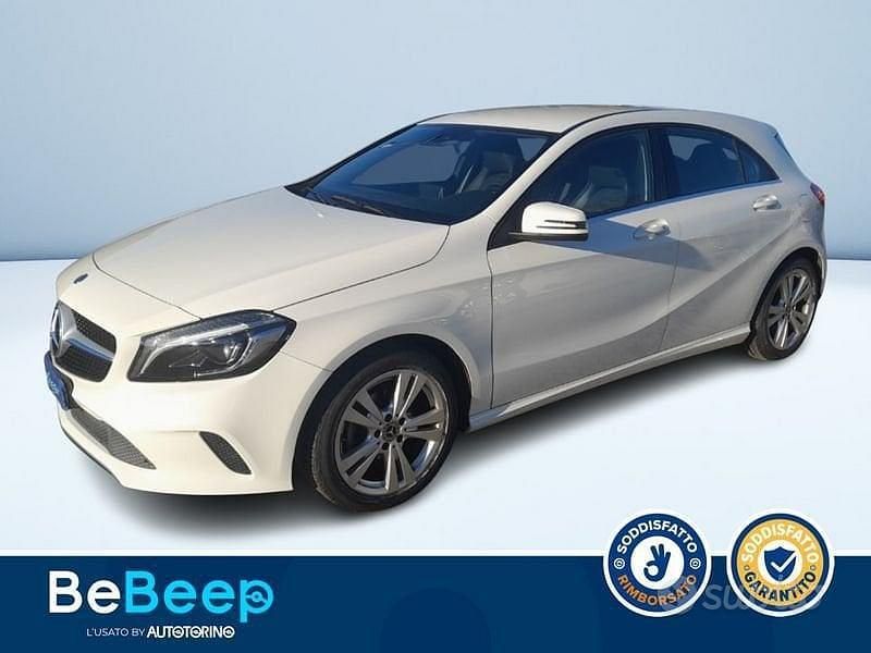 Usata Mercedes A180 Edition 109 CV (80 kW) 2017 Bianco pastello Berlina