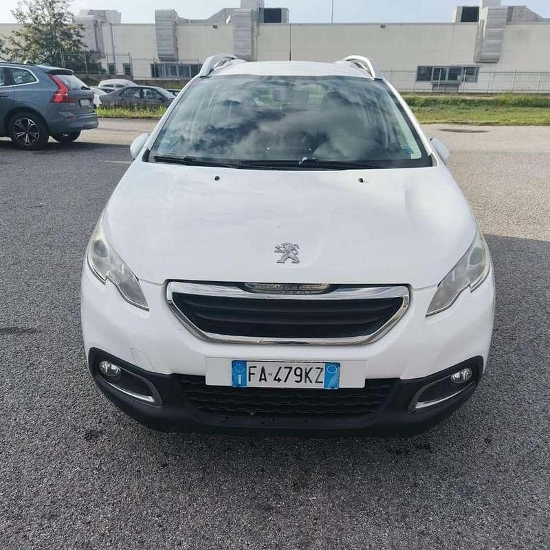 Usata Peugeot 2008 Active 99 CV (72 kW) 2015 Bianco SUV