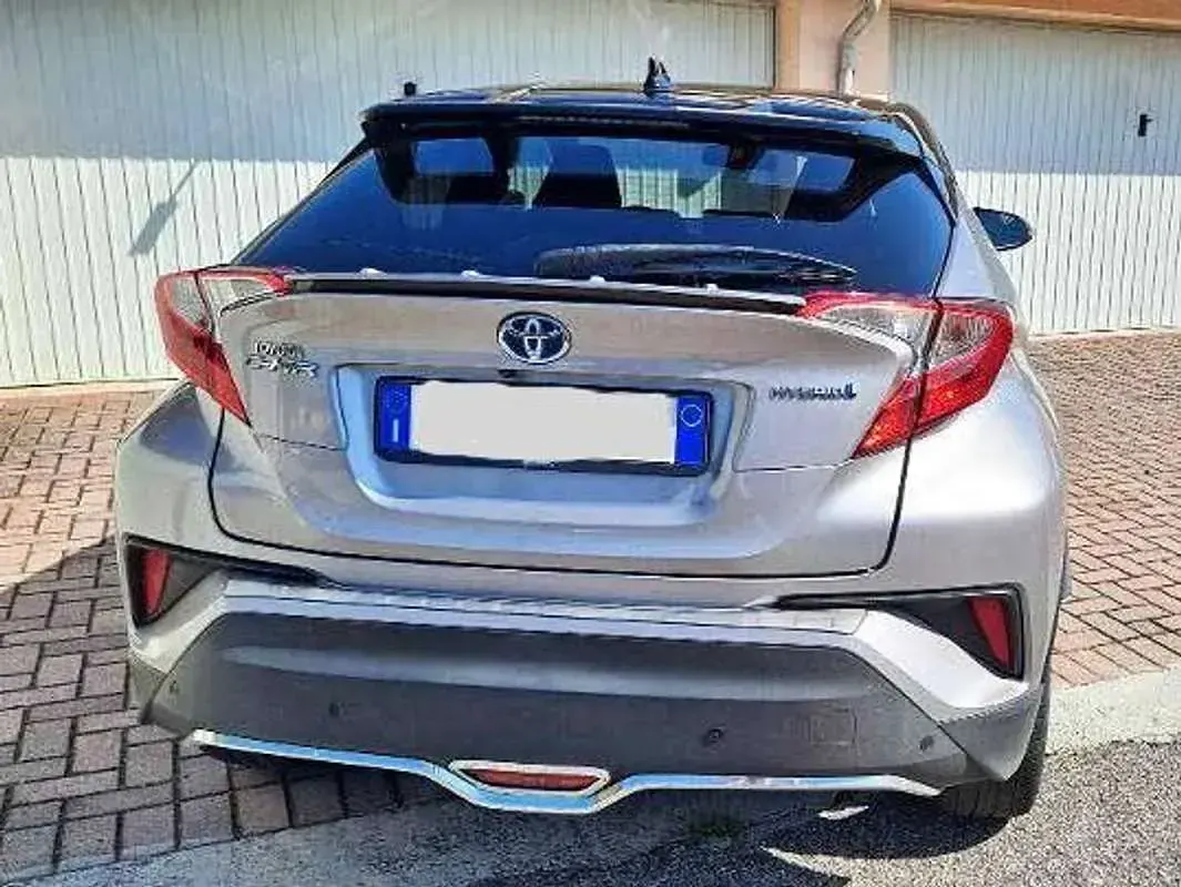 Usata Toyota C-HR Trend 98 CV (72 kW) 2018 SUV