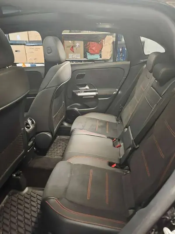 Usata Mercedes GLA200 Premium 150 CV (110 kW) 2023 Nero SUV