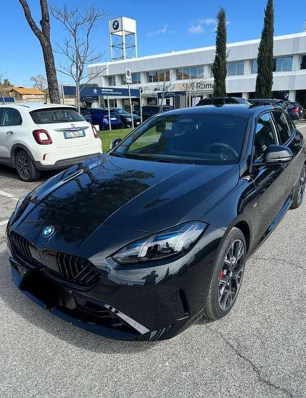 Usata BMW 116 M Sport 122 CV (89 kW) 2025 Nero Utilitaria