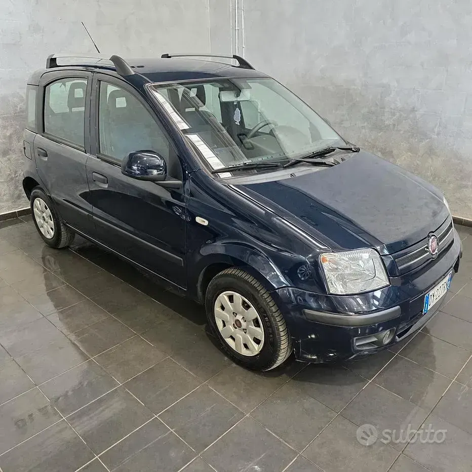 Usata Fiat Panda Dynamic 60 CV (44 kW) 2009 Blu Utilitaria