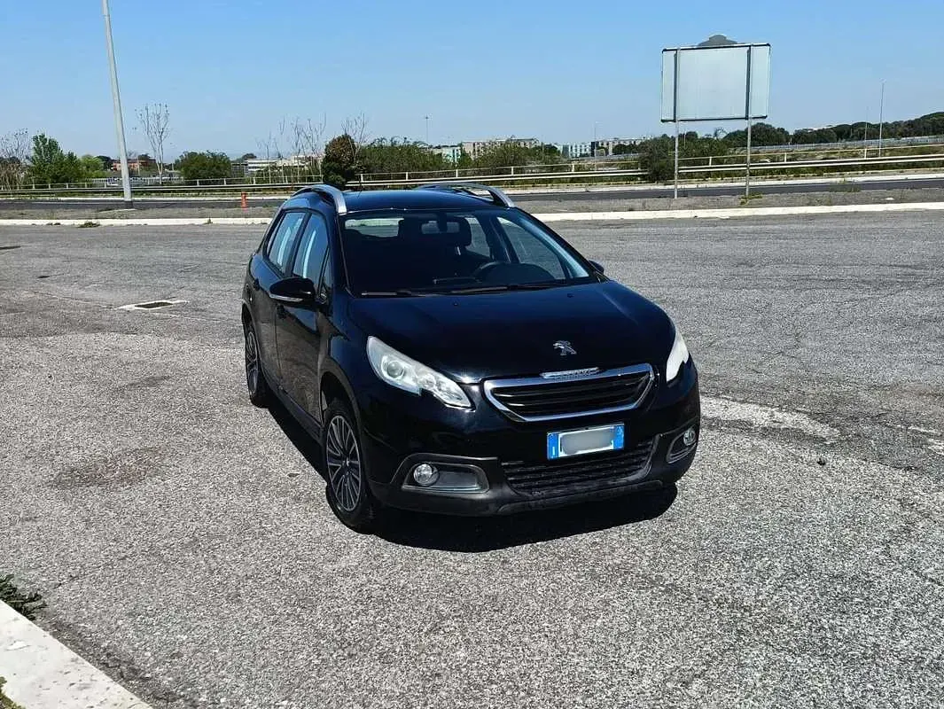 Usata Peugeot 2008 Active 99 CV (72 kW) 2016 Nero SUV