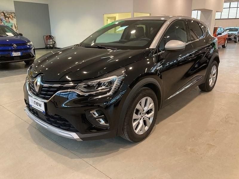 Usata Renault Captur Intens 101 CV (74 kW) 2022 Grigio SUV