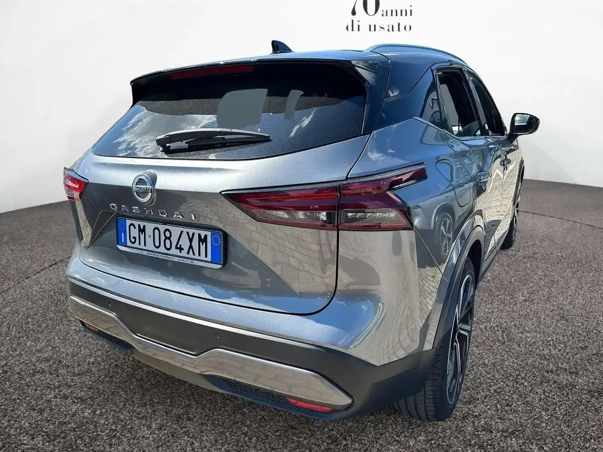 Usata Nissan Qashqai Tekna+ 158 CV (116 kW) 2023 Grigio SUV