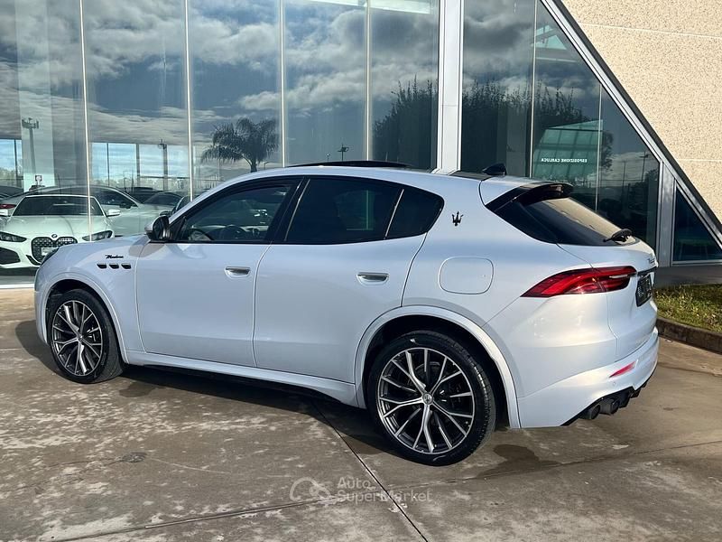 Usata Maserati Grecale 330 CV (242 kW) 2022 Blu SUV