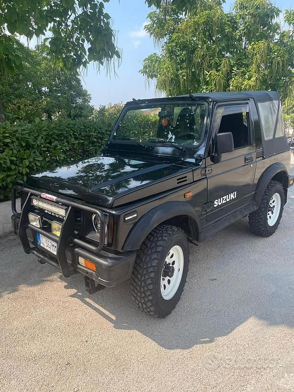 Usata Suzuki Samurai 1988 Nero SUV