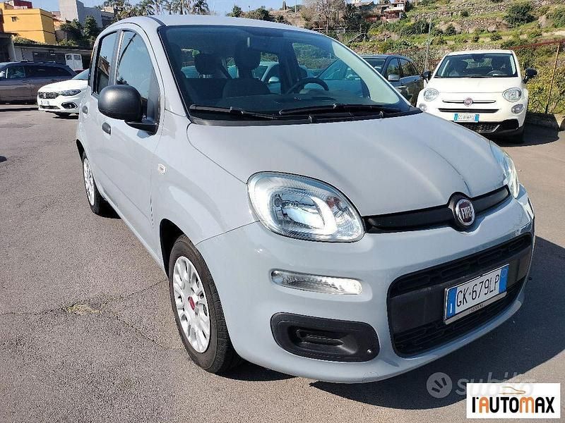 Usata Fiat Panda S 70 CV (51 kW) 2022 Grigio Utilitaria