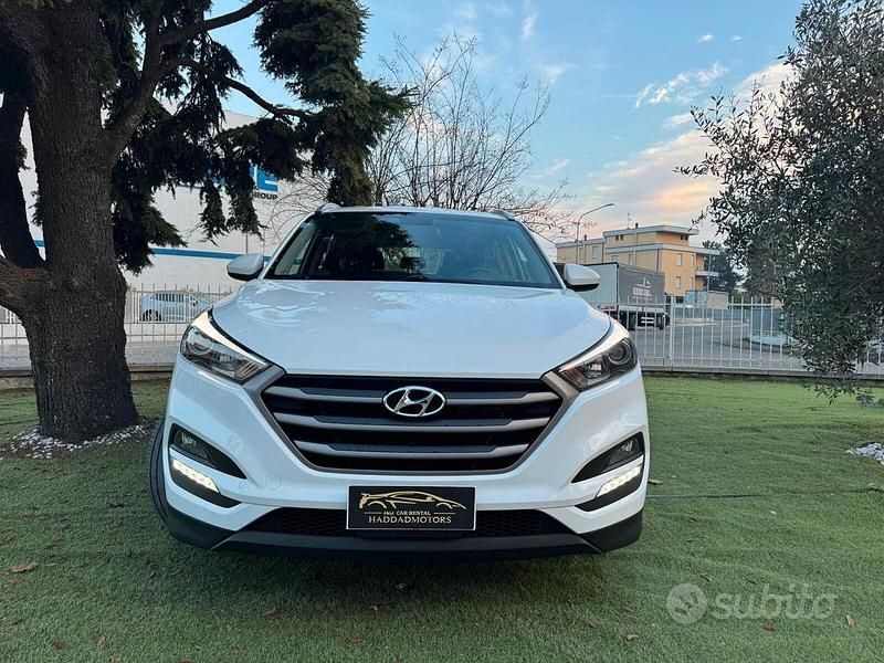 Usata Hyundai Tucson GO! 116 CV (85 kW) 2018 Bianco SUV