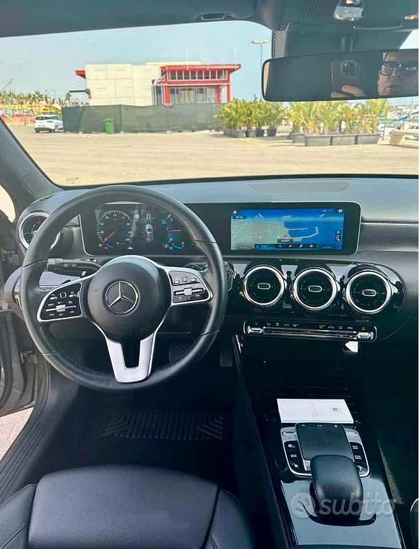 Usata Mercedes A180 116 CV (85 kW) 2019 Berlina
