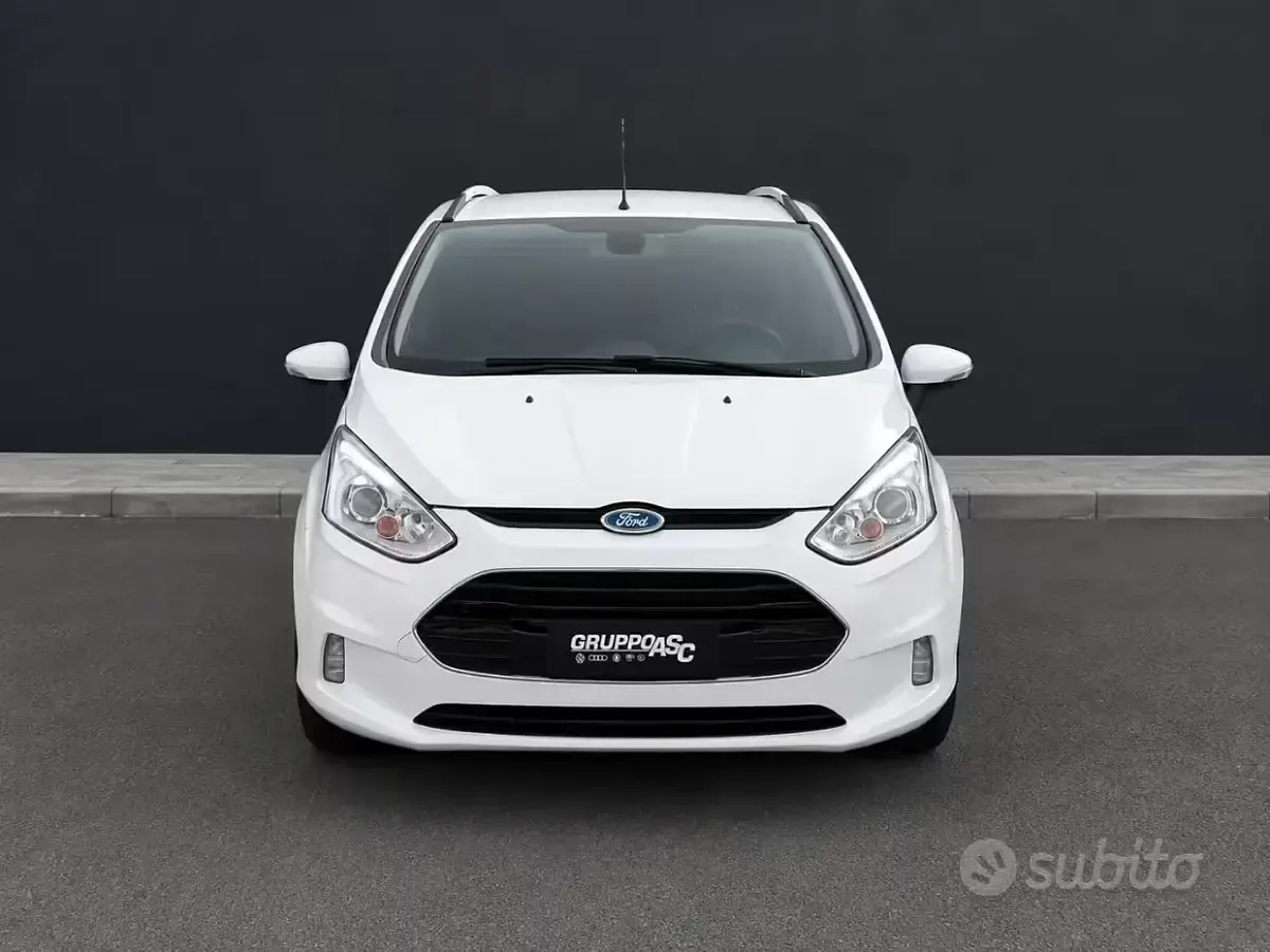 Usata Ford B-MAX Titanium 101 CV (74 kW) 2016 Bianco Monovolume