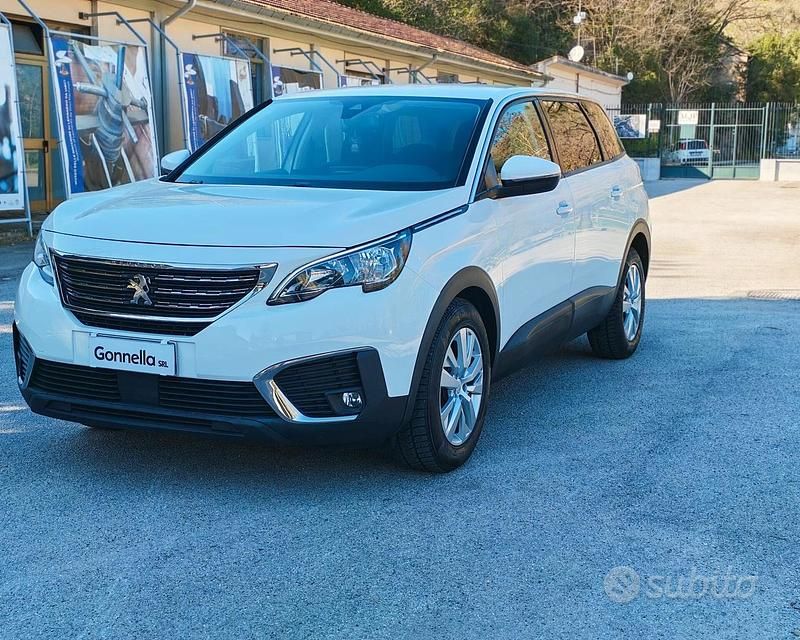Usata Peugeot 5008 Business-Line 131 CV (96 kW) 2019 Bianco SUV