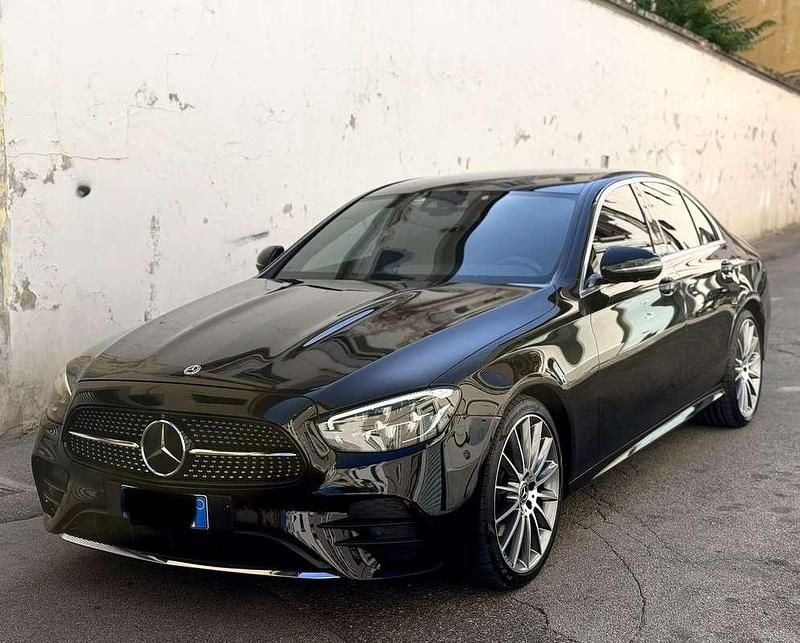 Usata Mercedes E300 AMG line 265 CV (194 kW) 2021 Berlina