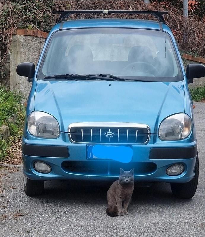 Usata Hyundai Atos GLS 55 CV (40 kW) 2000 Blu Utilitaria