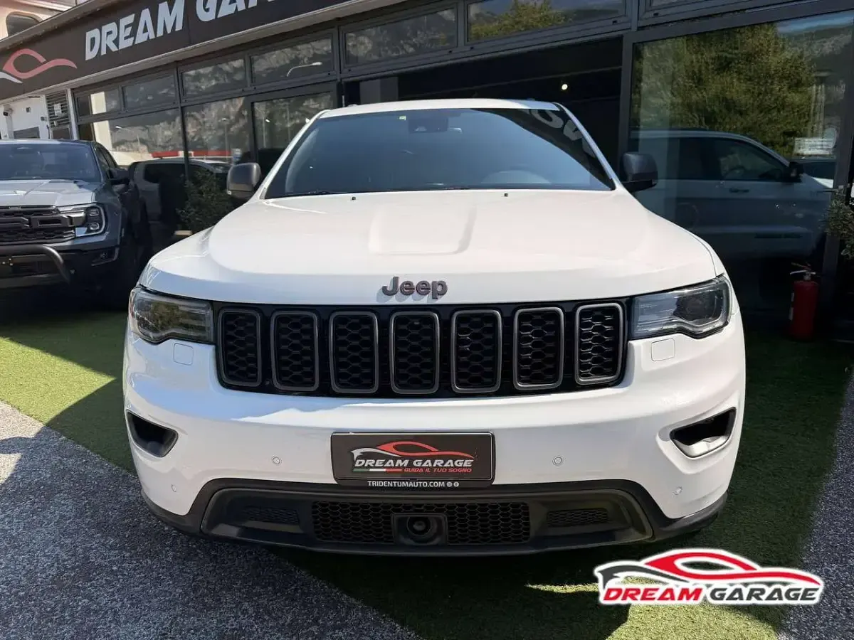 Usata Jeep Grand Cherokee Overland 286 CV (210 kW) 2018 Bianco SUV