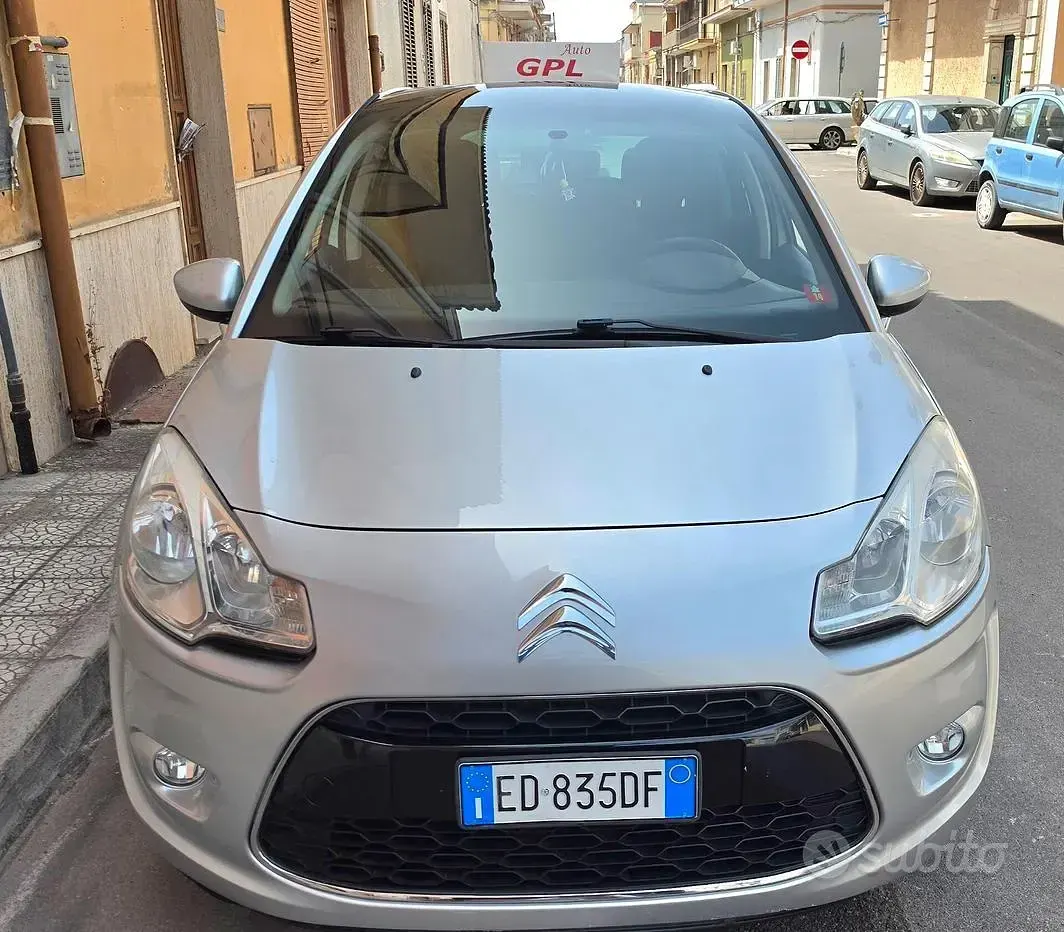 Usata Citroën C3 Exclusive 70 CV (51 kW) 2010 Utilitaria