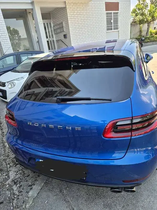 Usata Porsche Macan 252 CV (185 kW) 2016 Blu/azzurro SUV