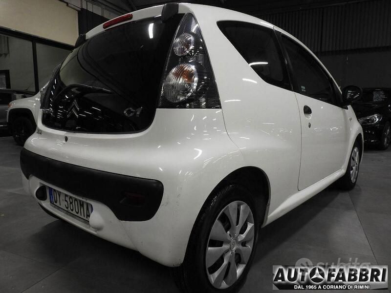 Usata Citroën C1 Attraction 68 CV (50 kW) 2009 Bianco(met.) Utilitaria