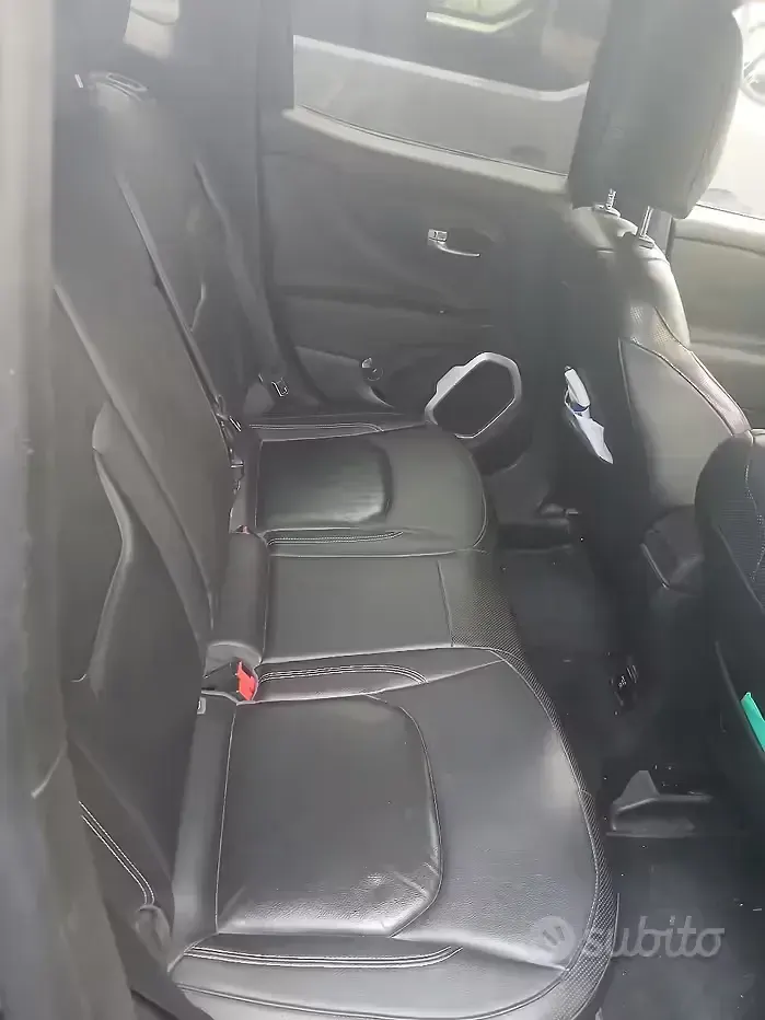 Usata Jeep Renegade 140 CV (102 kW) 2014 Nero SUV